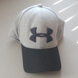 Under armor flex fit hat
